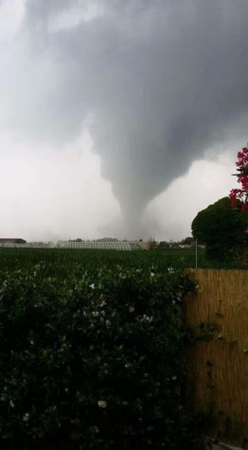 tornade-italie-juillet2015.jpg