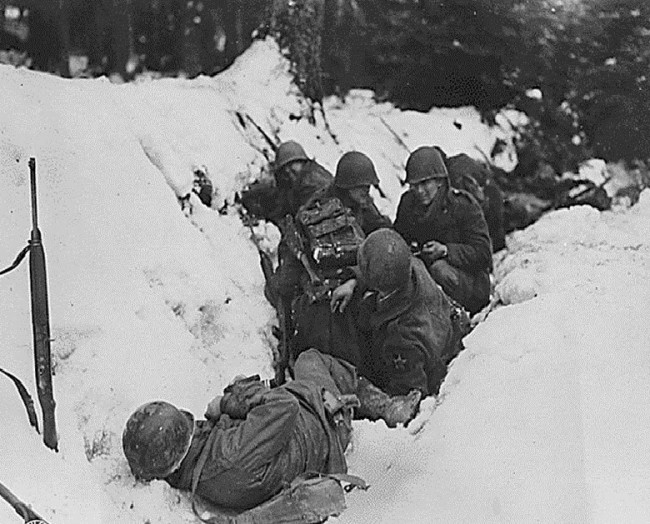 La-Bataille-des-Ardennes[1].jpg